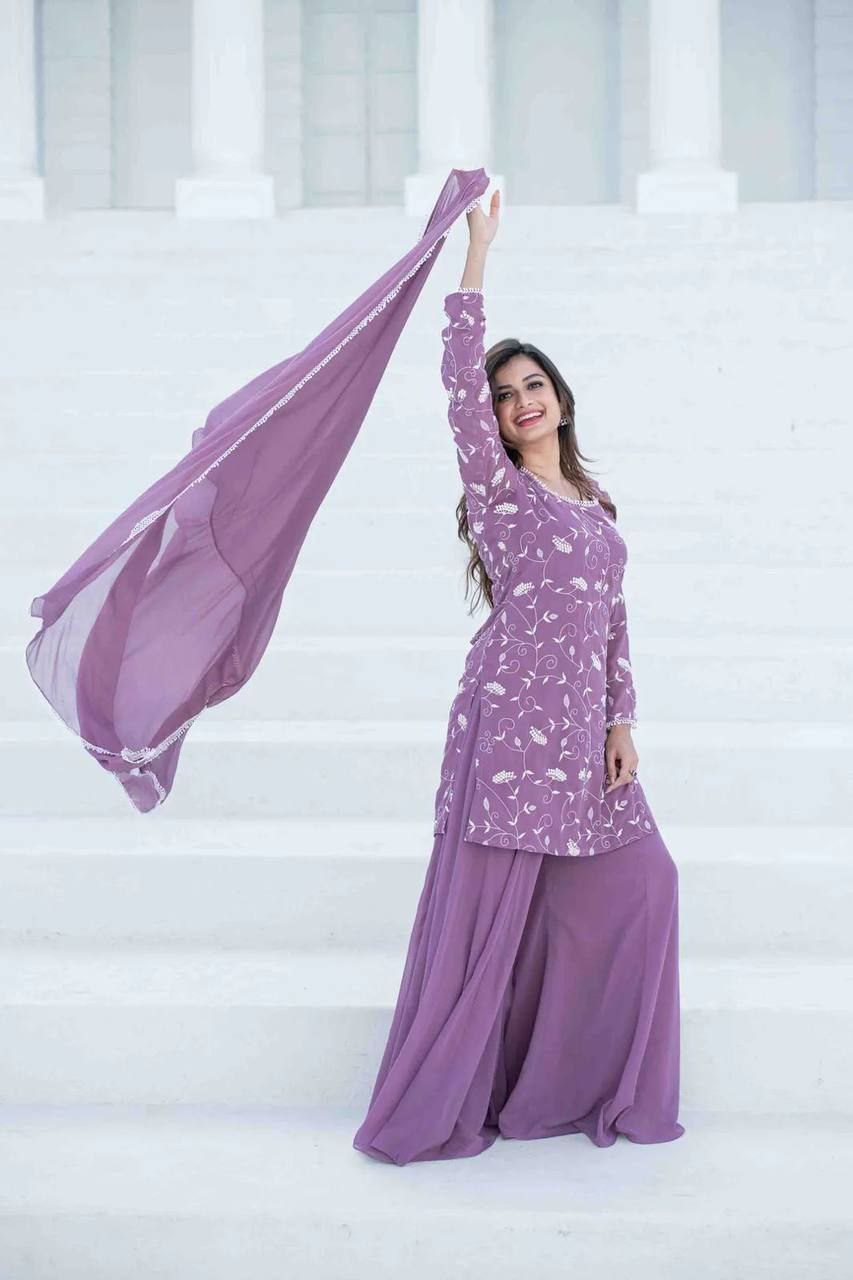 Lilac Thread Work Georgette Kurta Set