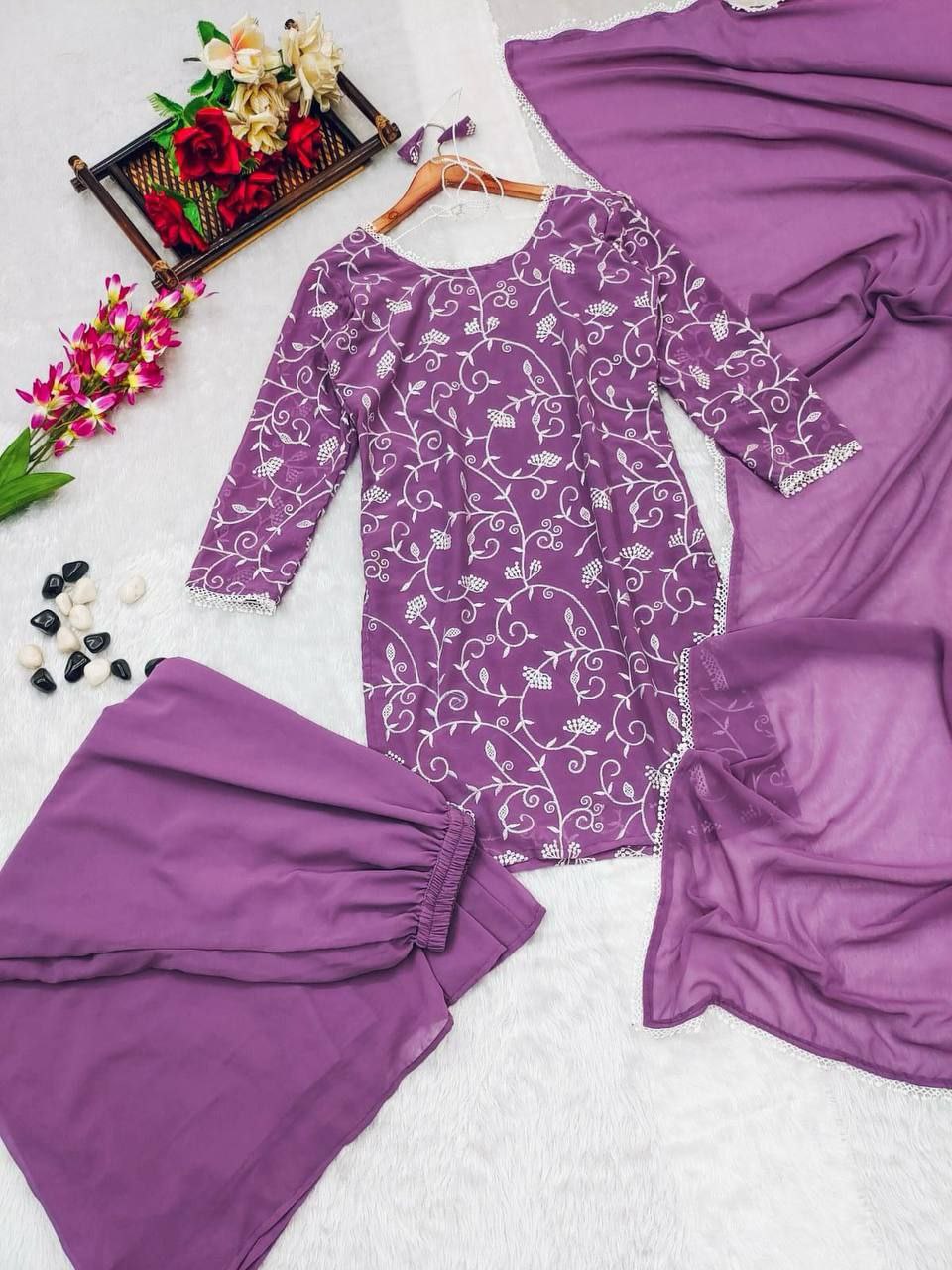 Lilac Thread Work Georgette Kurta Set