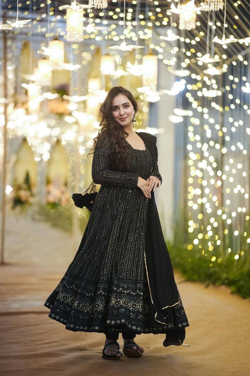 Night Star Black Embroidered Georgette Suit Set