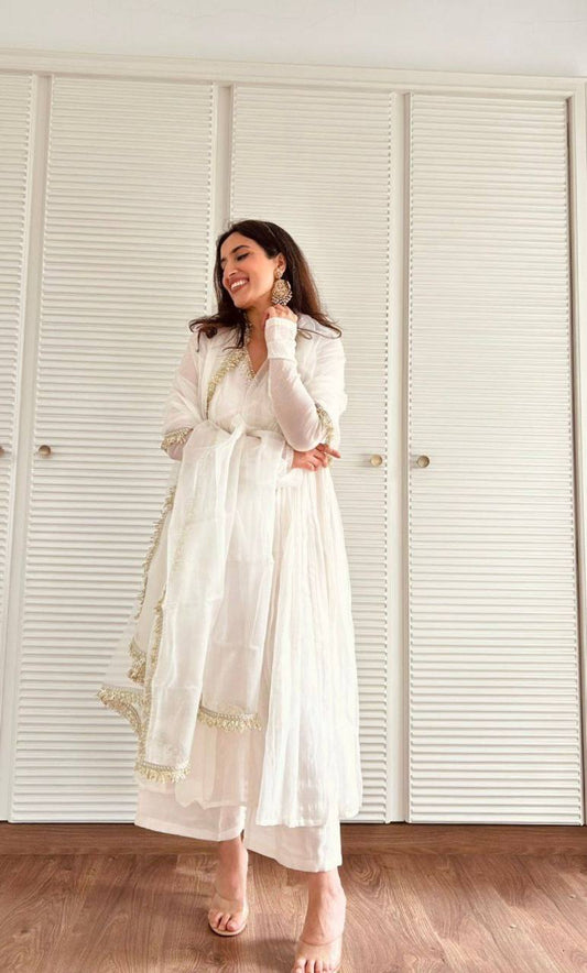 Off White Mul Chanderi Anarkali With Churi Sleeves Set