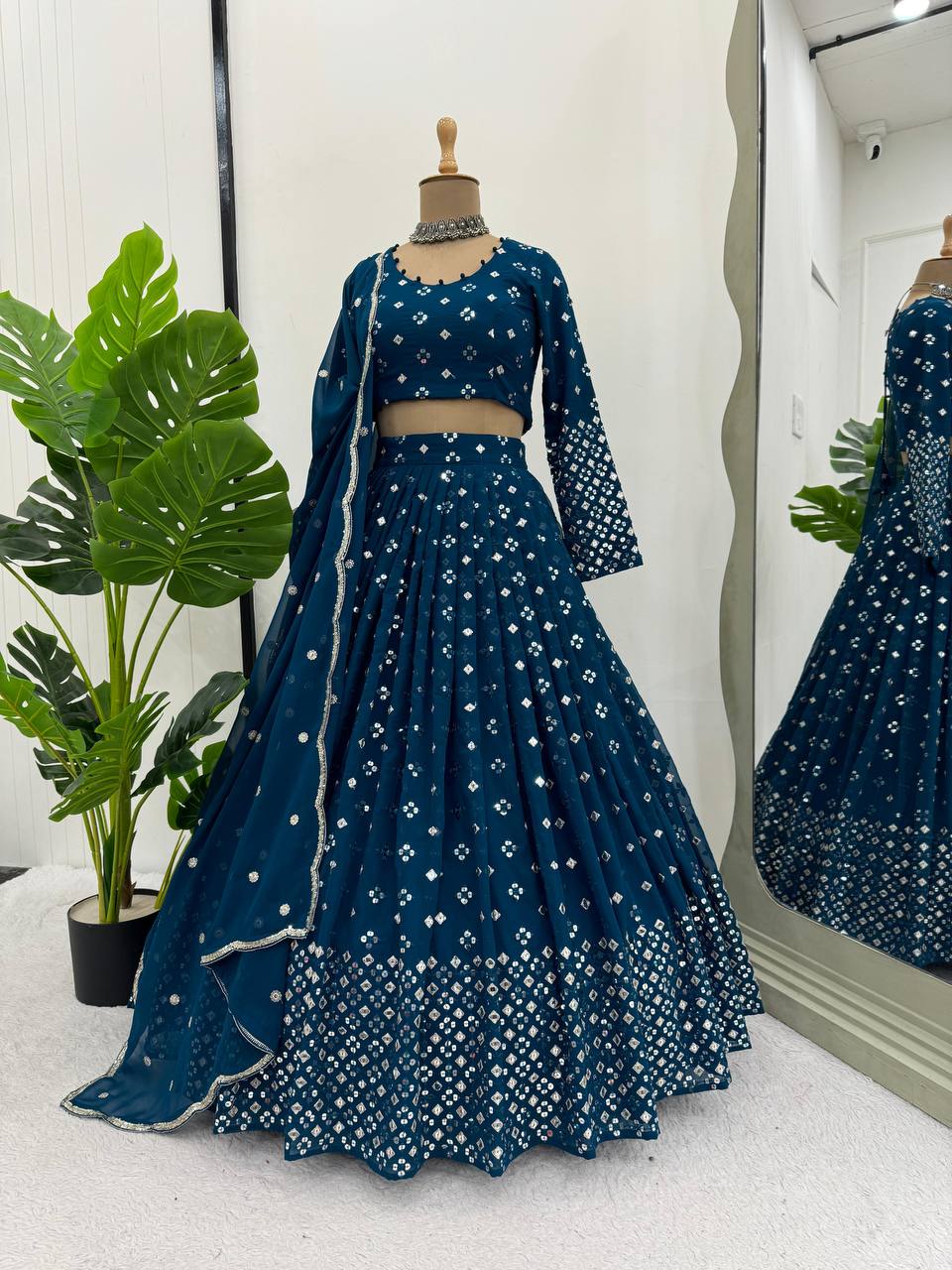 Shree Peacock Zariwork Georgette Readymade Lehenga Choli