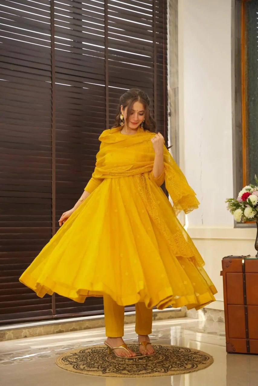 Yellow Organza Suit Set With Intricate Embroidery -Shree Fashion