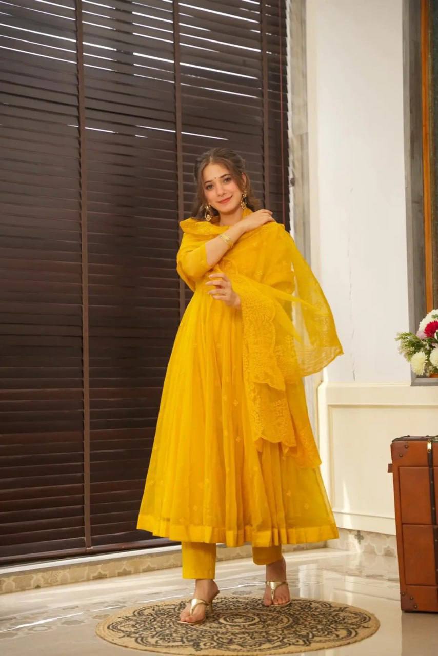 Yellow Organza Suit Set With Intricate Embroidery -Shree Fashion