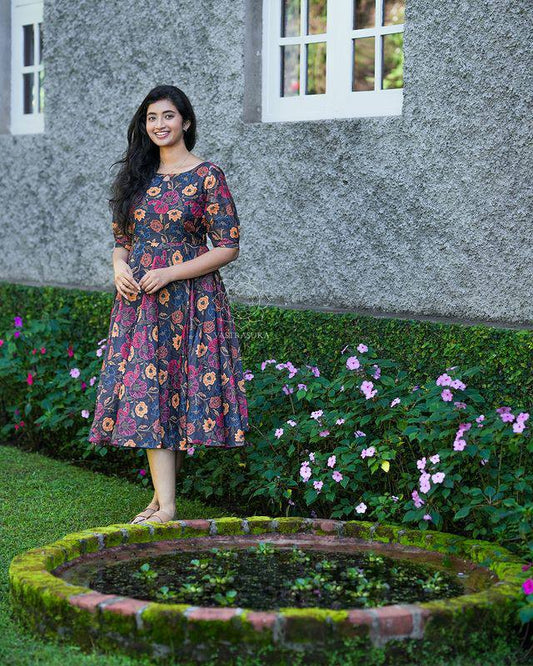 Shree's Floral Printed Georgette Maxi Dress