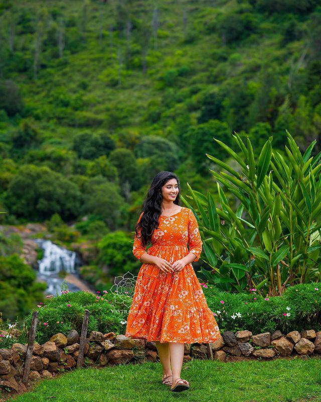 Stylish Floral Outfit Summer Dress