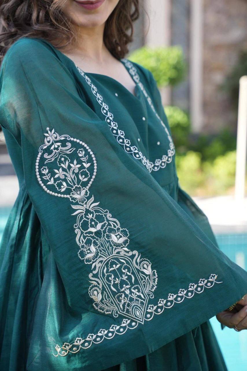 Alluring Green Chanderi Suit Set - Buy Shreefashion