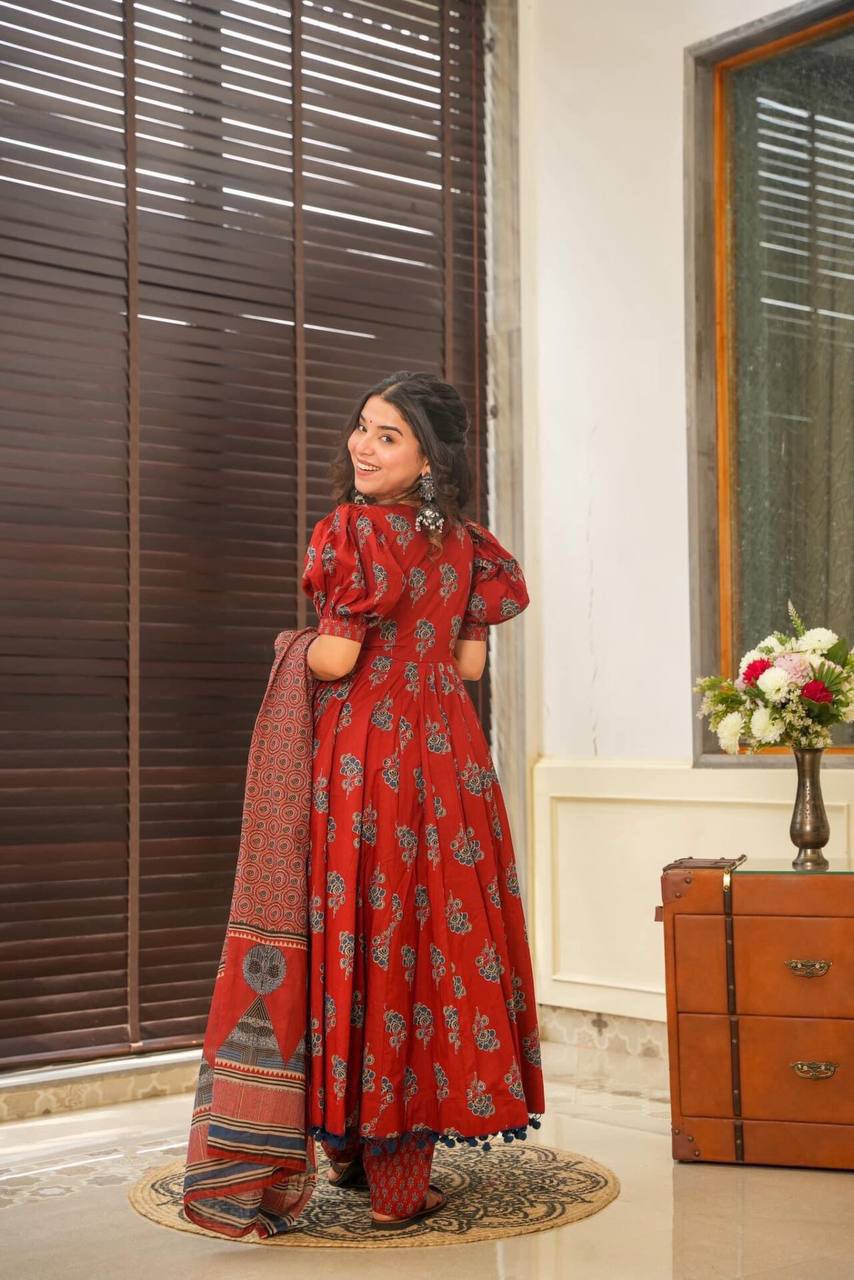 Vaishnavi Cotton Suit Set